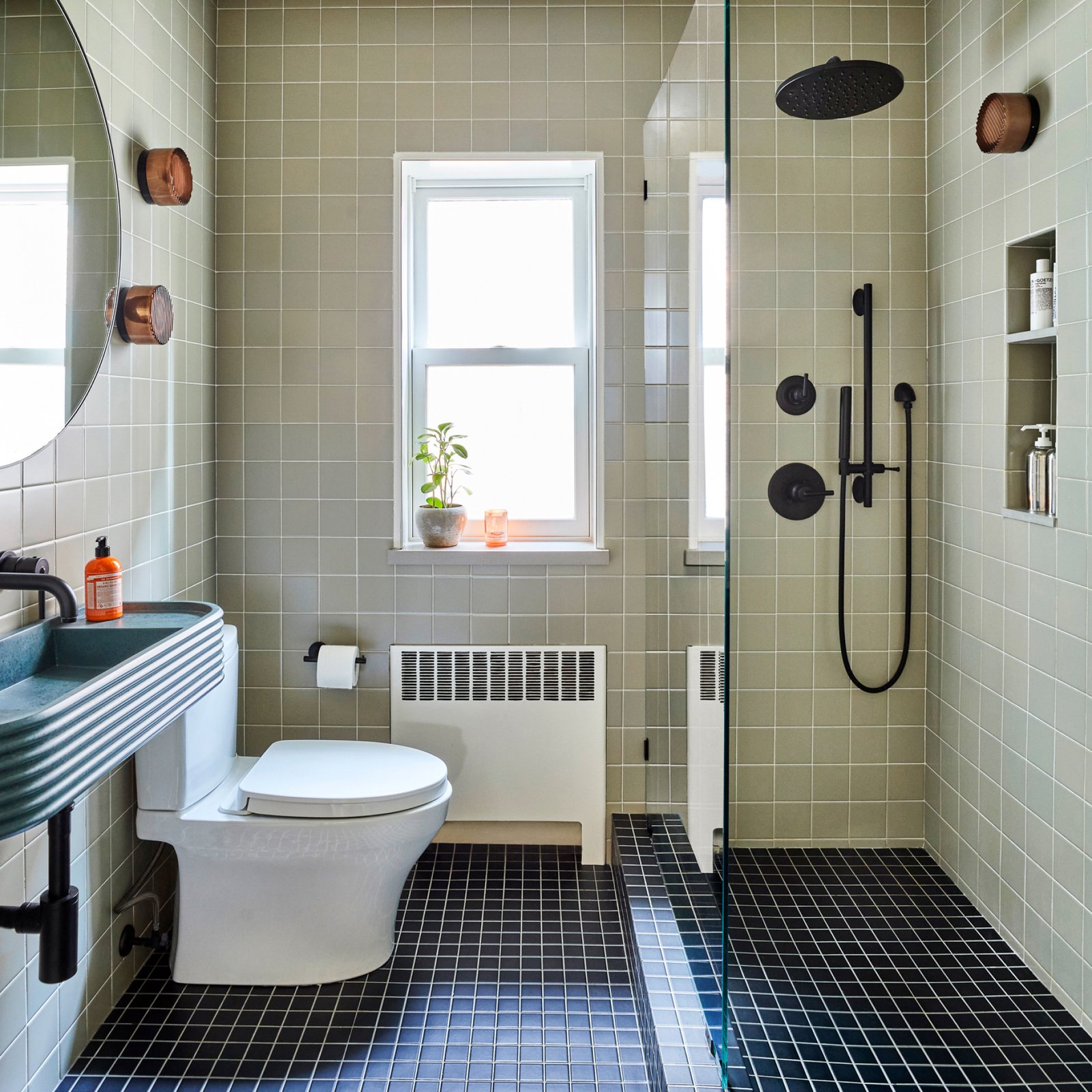 How to Remodel a Small Bathroom: A Comprehensive Guide for Homeowners